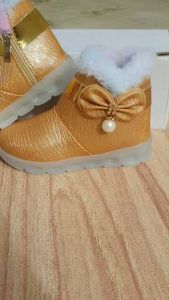 Sepatu Boots Anak Balita Perempuan Variasi Bulu Pita Mutiara