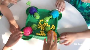 เต่าหิวกินถั่ว พร้อมส่ง - การกระจายเกมครอบครัวสนุกยกบ้าน เต่าหิวกินถั่ว