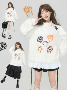 KEIKO | Graffiti Cat Claw Print Fluffy Warm Hoodie Sweater