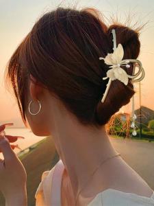 กิ๊บติดผมรูปผีเสื้อชุบทองแดงสไตล์เรโทรสำหรับผู้หญิง กิ๊บติดผมสไตล์สัตว์ทะเลลิง แฟชั่นฤดูร้อน 2024 ใหม่ กิ๊บติดผม