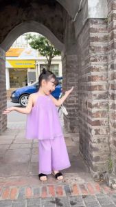 Set váy yếm cho bé gái yếm tơ phối hoa may mắn mặc tết đi học đi chơi 1 đến 7 tuổi BERNIE L0924B24