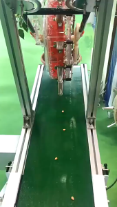 Brett-Multi-functional hand-pushed seeder roller seeder precise planting machine for corn peanuts