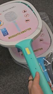 ไม้ตียุง มีไฟล่อยุง ไม้ตียุงไฟฟ้า แบบชาร์จ  ไม้ช็อตยุง ที่ตียุง