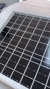 แผงโซลาร์เซลล์สำหรับรัศมีแสงกลางแจ้ง 12V 30/60W พร้อมอุปกรณ์ควบคุมประจุ สำหรับเตาแก๊ส/อุปกรณ์กันน้ำ