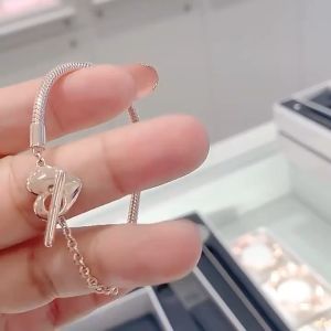 Vòng tay trái tim mạ kim loại lắc tay khóa hình trái tim thanh lịch kèm hộp làm quà tặng kỷ niệm - Alice Store