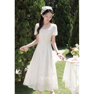 Váy Trắng Đeo Bụng Thon Eo