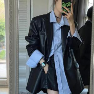 แจ็คเก็ตสูทสีดำสำหรับผู้หญิง ฤดูใบไม้ผลิ 2025 แจ็คเก็ตสูททรงหลวมแขนยาว สไตล์วินเทจ ลำลอง เรียบง่าย ดีไซน์เรียบง่าย