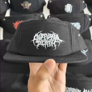 Topi 5 Panel Snapback Cowok: Pilihan Terbaik Dari Aneela & DeadMetall