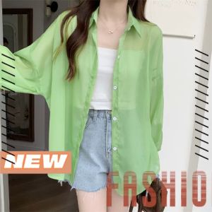 LHSunshine สุดปัง เสื้อคุมสไตล์สาวเกาหลีเกาใจ รุ่นนี้มี 5 สี ใส่ติดกระดุมก็ได้ ใส่ปล่อยก็สวย งาน 2 in 1 แบบนี้ ต้องมีติดบ้านแล้วแหละ ซื้อเลย ราคาถูกมาก