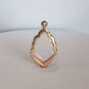 ช้างกระบี่ กรอบพระ เบอร์608 (ขนาดพระ2.2x3.7ซม) กรอบพระหยดน้ำ กรอบทองไมครอน กรอบพระสำเร็จ