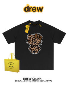 เสื้อยืดคอกลมแขนสั้นลายเสือดาว HelloKitty สไตล์อเมริกัน ทรงหลวม ผ้าฝ้ายแท้ สำหรับผู้ชายและผู้หญิง คู่รัก INS เสื้อผ้าแฟชั่น