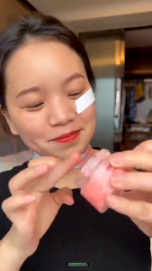 Krim Memutihkan Wajah Paling Ampuh & Mencerahkan Dragons / Dragon Blood Cream Penghilang Flek Hitam/ Kerutan Dragon Blood Cream 50g / Krim Wajah Glowing Skincare Korea Memutihkan Anti Kerutan & Penuaan Dini/ Dragons Blood Cream