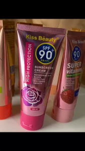 【Buy 3 Get 1 Free】sunscreen Isolation concealer BB cream SPF90+++UV protection sunscreen applied to face refreshing moisturizing non greasy skincare products