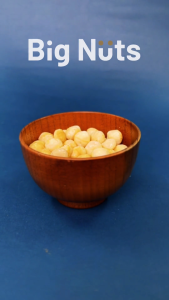 Big Nuts Lightly Roasted Macadamias Nuts (Halves) (Unsalted) 140g / Kacang Macadamia - Halal Certified