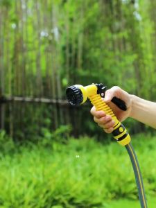 Vòi Xịt Nước Phun Sương Áp Suất Cao 7 Chế Độ Phun Cực Mạnh Vòi Xịt Rửa Xe Tưới Cây Có Nút Vặn Điều Chỉnh Lực Nước
