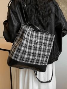 กระเป๋าสะพายไหล่ผ้าใบ Canvas Tote Bag สำหรับผู้หญิง ความจุขนาดใหญ่ กระเป๋าสะพายไหล่แบบลำลอง ฤดูใบไม้ผลิ 2024 กระเป๋าสะพายข้างแฟชั่นสตรีท