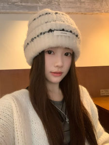 Cute Thickened Warm Knitted Woolen Hat for Women Winter Ear Protection Hat Soft Skin-friendly Foldable Non-adjustable Hat