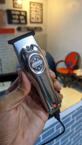Kemei USA T-WIDE Alat Cukur Rambut Mungil Tapi Awet KM-679 Hair Clipper Detailer Trimmer - Hair Clipper Kemei KM-679 Pencukur Rambut Clipper Casan Hair Clipper Elektrik - TOKO SINAR AUDIO