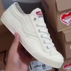 Sepatu Ventela Public Cream Low 100% Original - Ukuran 44