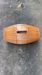 Rọng CÀ NA chuyên rọng các loại cá có sơn lớp phủ bóng bên ngoài tre già.