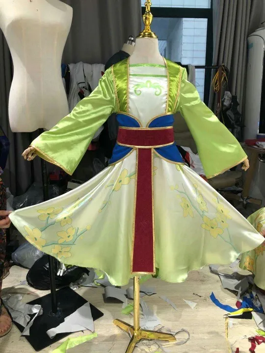green emerald velvet dress Amazon.com: Kosgraiy Mulan Costume Dress for Girl,Kid Halloween Princess  Dress,Girl Movie Character Costume,Chinese Heroine Party Ball Gown,3T-4T,110  : Toys & Games