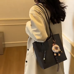 Pharaoh🍓Gantungan Kunci Bola Mewah Berwajah Menangis/Liontin Tas Lucu/Gantungan Kunci Lonceng Ceruk Sederhana COD