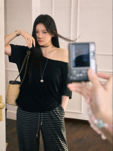 JULULOOK | Áo Thun Dễ Dàng Vai Rộng cho Người Đầy Đặn