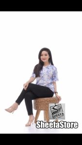 Kaos Kekinian Motif Tiedie: T-shirt Desain Trendy