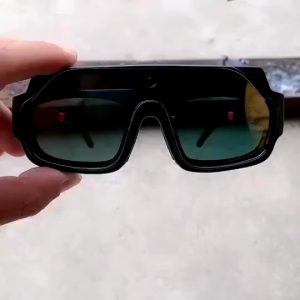 Solar Welding Glasses Powered Auto Darkening Welding Mask Anti-glare anti-shock anti-splash for eye protection Helmet Goggles Welder Glasses Welding Glass Eye