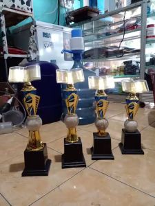 Piala Lomba Juara 1 2 3 4 (FIGUR AL-QURAN BODY BIRU MARMER+RASER) \"costum\" FREE STICKER (BOLEH satuan)TERMASUK SETICKER DAN FREE DESIGN