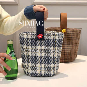 Fresh Style Canvas Bucket Bag Lunch Box Women Student Handbag Fashion Trend Zipper Closure Soft Handle Leisure Tote Bag