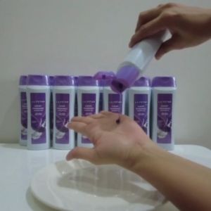 Sữa tắm lilystar hương nước hoa lan tím hương dịu nhẹ 300ml