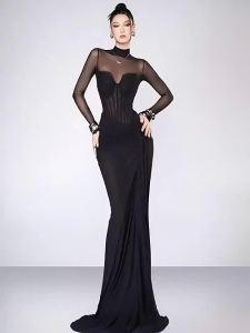 Đầm Dài Tay Gân Cá Sợi Ren Quyến Rũ