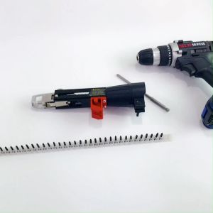 อะแดปเตอร์ ตะปู โซ่สกรู สกรู เข็ม ไฟฟ้า ชูมี ถูกเปลี่ยนแปลง: อัตโนมัติ, ปืนตอกตะปูอัตโนมัติสว