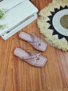 Rumii sandal / sandal flat / sandal non slip
