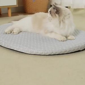 Summer Cooling Dog Bed Ice Silk Cat Mat Oval Breathable Pet Nest Bed Heat Dissipation Cooling Pad for Small Medium Large Dogs