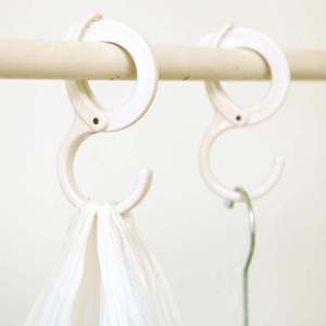 Bàn Chải Treo Quần Áo Hình Chữ S Bằng Nhựa Đa Năng Móc Treo Thanh Nhựa Móc Khóa Treo Ngang Móc Khóa Hình Chữ S