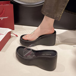 รองเท้าแตะส้นหนาใสสำหรับผู้หญิงในช่วงฤดูร้อน รองเท้าแตะชายหาดส้นลิ่มกลางน่องสูง รองเท้าแตะสวมใส่สบายสำหรับกลางแจ้ง