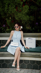 Bộ hộp quà YUUMY (Túi đeo chéo nữ YUUMY YN344 + Hộp quà YHQ2 + Túi giấy YTG2 + Túi rút BVR3838 + Thiệp cảm ơn YBT1)