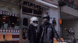 หมวกกันน็อค AXK หมวกกันน็อคเต็มใบ หมวกกันน็อคมอเตอร์ไซค์ HD เลนส์คู่ ป้องกันการตก รับรองคุณภาพและความปลอดภัย มอก