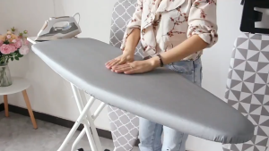 จัดส่งด่วนในกรุงเทพฯโต๊ะรีดผ้า โต๊ะรีดผ้าแบบนั่ง โต๊ะรีดผ้ายืนรีด ปรับได้7ระดับ พับได้ ใหญ่กว้างขึ้น โต๊ะรีดผ้าแบบยืน โต๊ะรีดผ้าปรับได้ ต๊ะรีดผ้าแบบปรับได้ ไม่เปลืองพื้นที่