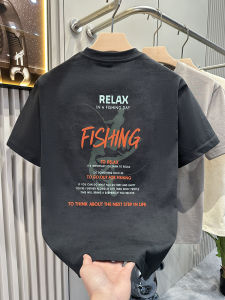 เสื้อยืดแขนสั้นผู้ชายทรงหลวมสไตล์ย้อนยุค สวมใส่สบาย ระบายอากาศได้ดี ทรงปกติ คอกลม ลายตัวอักษร ใส่ไปทำงานได้