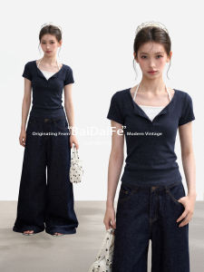 BAIDAIFEI | V-Neck Illusion Two-Piece Blue Halter Womens T-Shirt Slim Fit