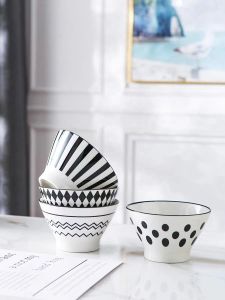 French Hepburn Style Ceramic Rice Bowl High Legged Dinnerware Soup Bowl Home Use Partitioned Meal Bowls with Spout