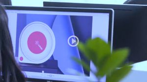 LDNIO SC3317 ปลั๊กไฟติดผนัง EU US UK ปลั๊ก USB 2500W ปลั๊กไฟแบบหมุนได้ เต้าเสียบสากล