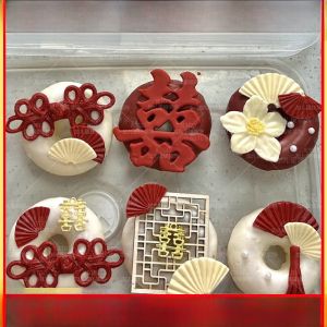 Wedding Cake Stand Decorative Button Doughnut Baking Accessories Chinese Style Small Flag Robe Xihao Baking Mold Silicone Material