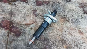 หัวฉีด เครื่องปั่นไฟ KANTO ดีเซล KT-D8GF (8KW) ZP-D8GF-SP-03