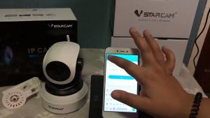 VStarcam กล้องวงจรปิดภายในอาคาร รุ่น C7824WIP เครือข่ายไร้สาย ความละเอียด 1 ล้านพิกเซล เสาอากาศในตัว รองรับ Micro SD การ์ด 256 GB - สีขาว-ดำ