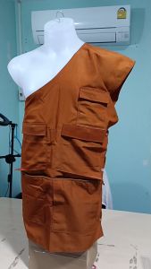 เสื้อ ผ้าพระ อังสะ กระเป๋าโป่ง ผ้าหางกระรอก อังษะ พระ ถวายพระ สังฆภัณฑ์ (ร้าน เพื่อนบุญ)