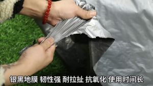 0.6m 0.8m 1m 1.2m Width Silvershine Tebal Plastik Tanam Sayur Hitam Tutup Tanah Roll Bumi Fertigasi Tanaman Plastik Penutup Anti Rumput Penutup Batas